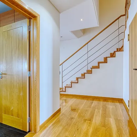 Stunning House With Terrace * Lissabon