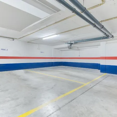 Stunning House With Terrace Lejlighed