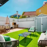Appartement Stunning House With Terrace Lissabon