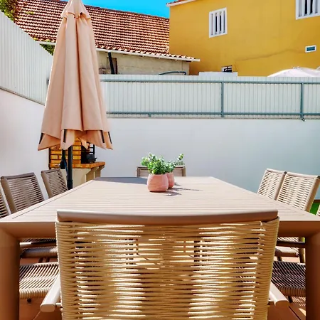 Stunning House With Terrace شقة *