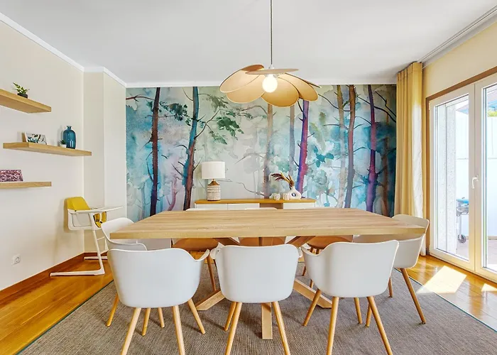 Stunning House With Terrace Apartament
